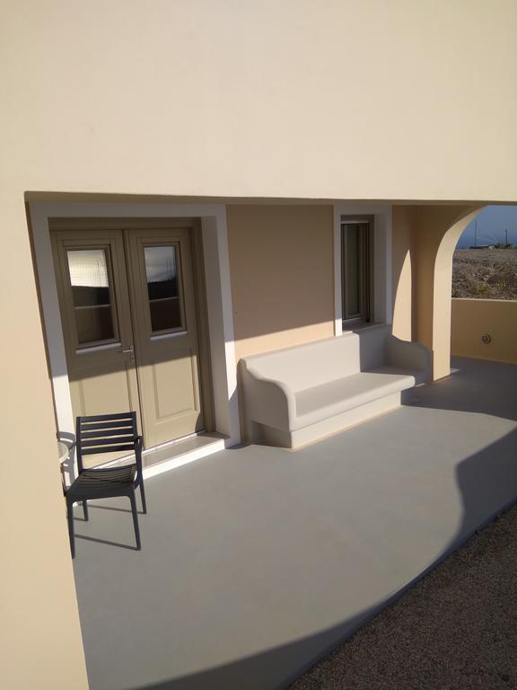 Santa Rinoula Suites Sea Sunset Views Adults Only Megalochori  Room photo