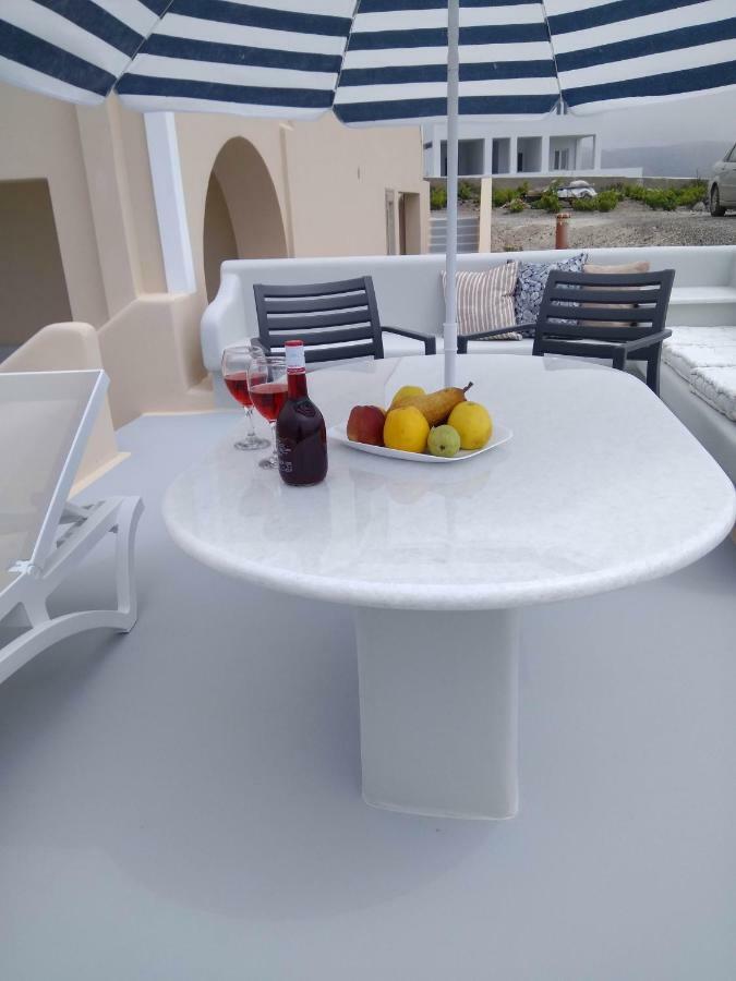 Santa Rinoula Suites Sea Sunset Views Adults Only Megalochori  Exterior photo